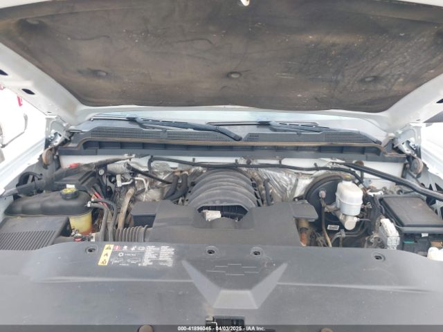 1GCNKNECXJZ220615 Chevrolet Silverado 1500 Wt