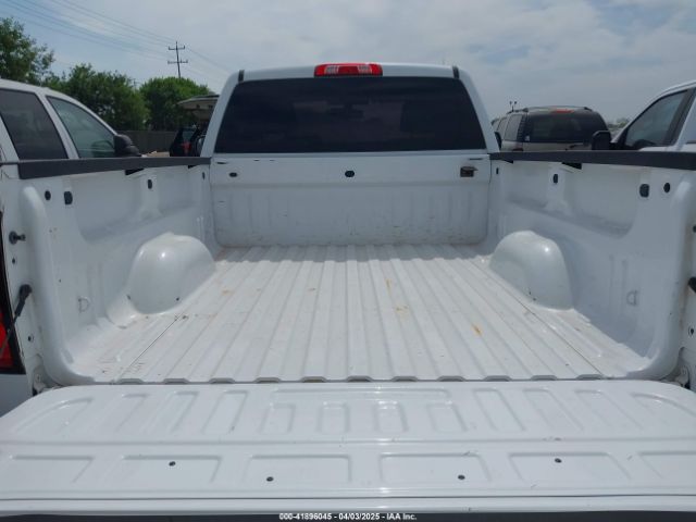 1GCNKNECXJZ220615 Chevrolet Silverado 1500 Wt