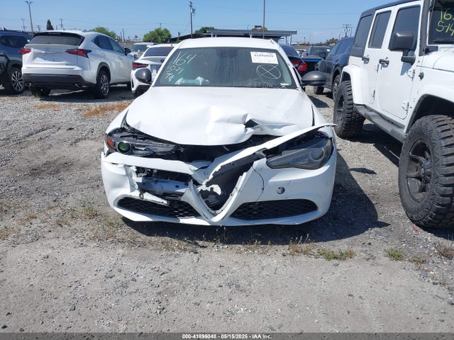 Alfa Romeo Giulia Rwd 2019 ZARFAMAN2K7621023 Image 12