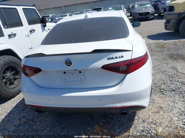 Alfa Romeo Giulia Rwd 2019 ZARFAMAN2K7621023 Image 16