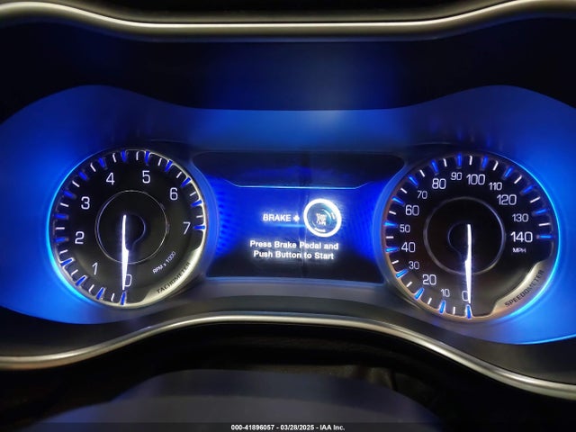 1C3CCCCB7FN544899 Chrysler 200 C