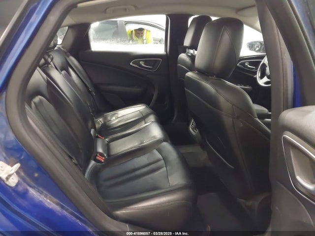 1C3CCCCB7FN544899 Chrysler 200 C