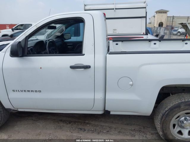 1GCNKNEC8JZ219883 Chevrolet Silverado 1500 Wt