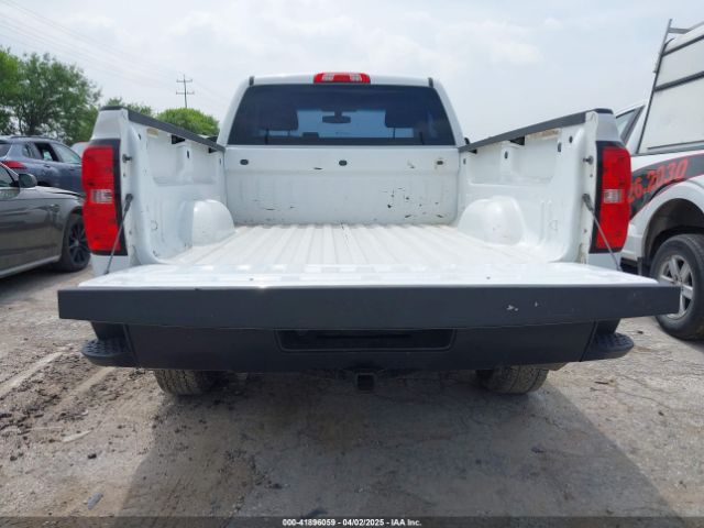1GCNKNEC8JZ219883 Chevrolet Silverado 1500 Wt