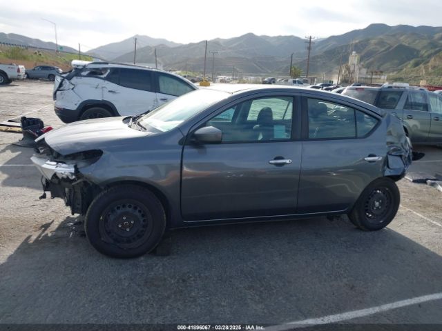 3N1CN7AP7JL877482 Nissan Versa 1.6 Sv