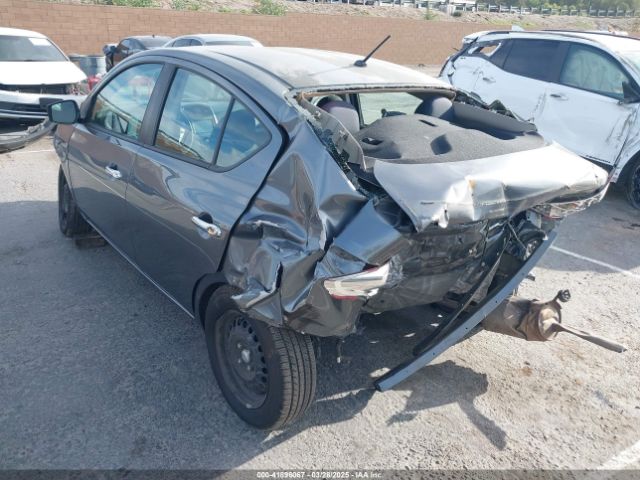 3N1CN7AP7JL877482 Nissan Versa 1.6 Sv