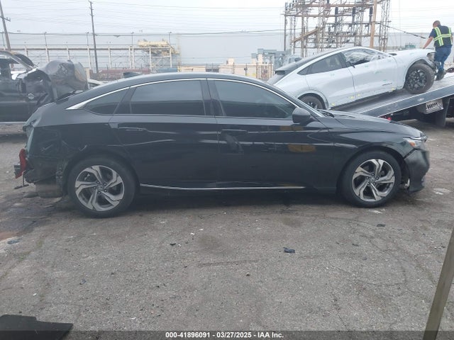 1HGCV1F49JA158316 Honda ACCORD EX