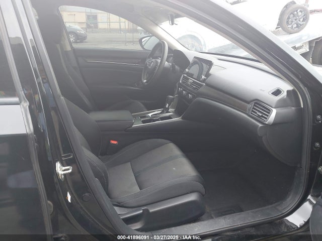1HGCV1F49JA158316 Honda ACCORD EX