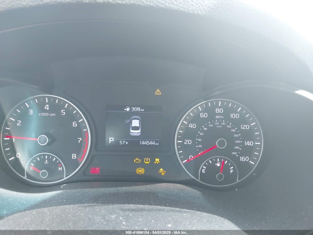 5XXGT4L39KG369069 KIA Optima Lx