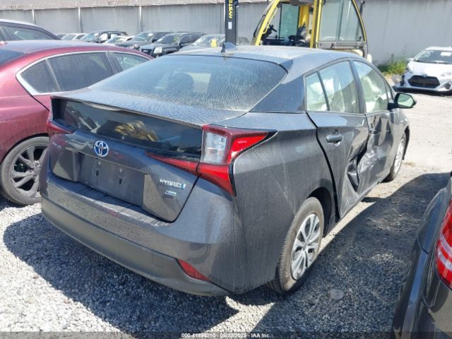 JTDKAMFU7N3154041 Toyota Prius L