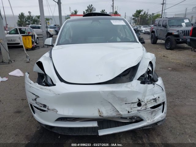 7SAYGDEE3NF518061 Tesla Model Y Long Range Dual Motor All-wheel Drive
