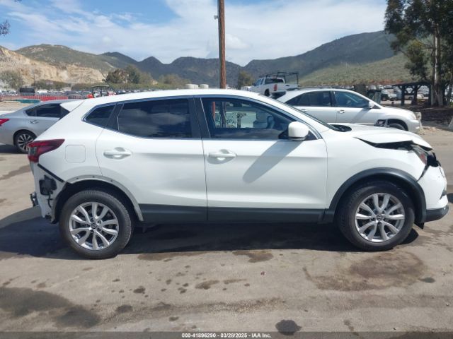 JN1BJ1AV1NW340237 Nissan Rogue Sport S Fwd Xtronic Cvt
