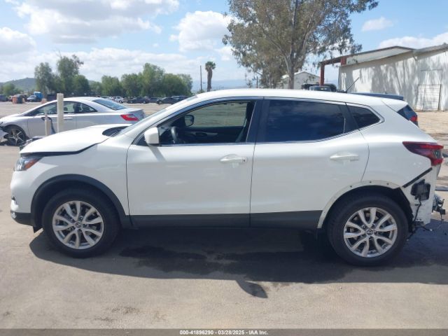 JN1BJ1AV1NW340237 Nissan Rogue Sport S Fwd Xtronic Cvt