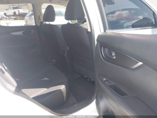 JN1BJ1AV1NW340237 Nissan Rogue Sport S Fwd Xtronic Cvt