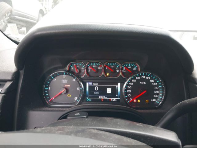 1GNSCBKC5JR126474 Chevrolet Tahoe Lt