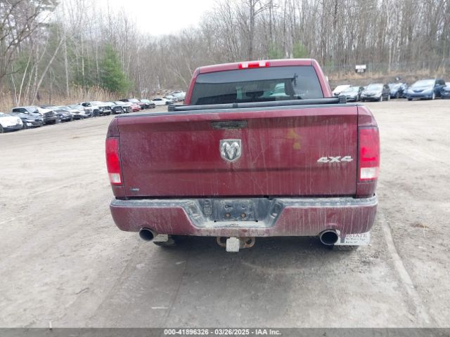 3C6RR7KT9HG544122 RAM 1500 Express  4x4 5'7 Box