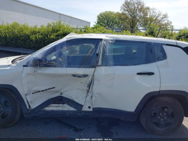 3C4NJCAB1JT151759 Jeep Compass Sport Fwd