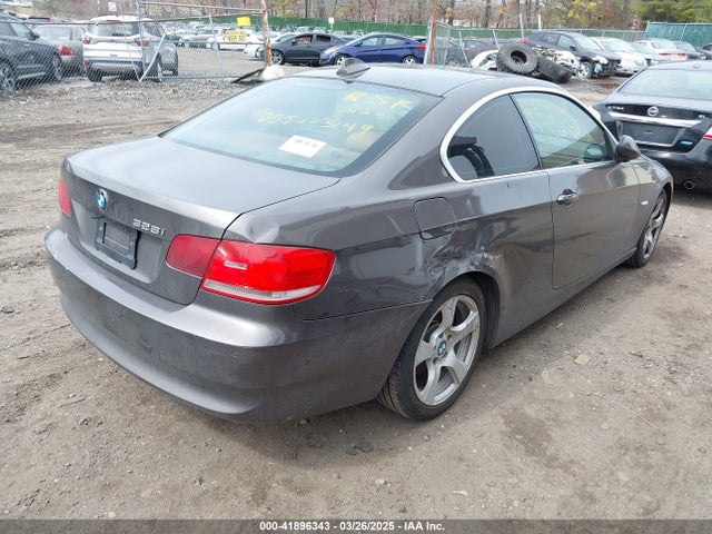 2009 Bmw 328i Xdrive მანქანა იყიდება აუქციონზე, vin: WBAWC33559PU84999, აუქციონის ნომერი: 41896343