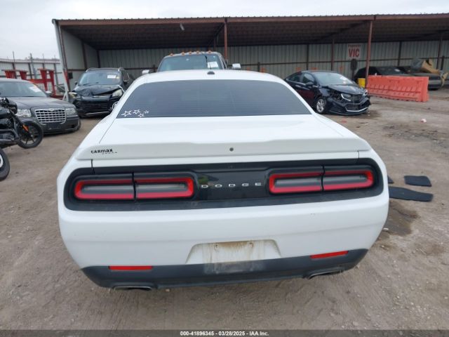 2C3CDZAG4JH131886 Dodge Challenger Sxt
