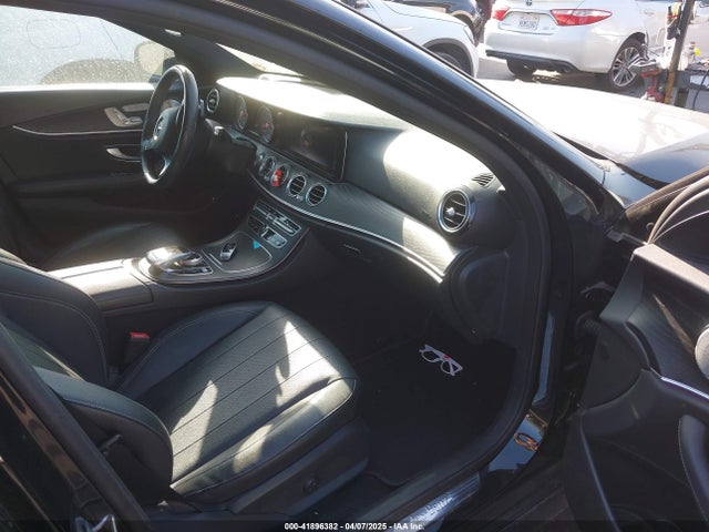 WDDZF4JB9JA481624 Mercedes-Benz E 300