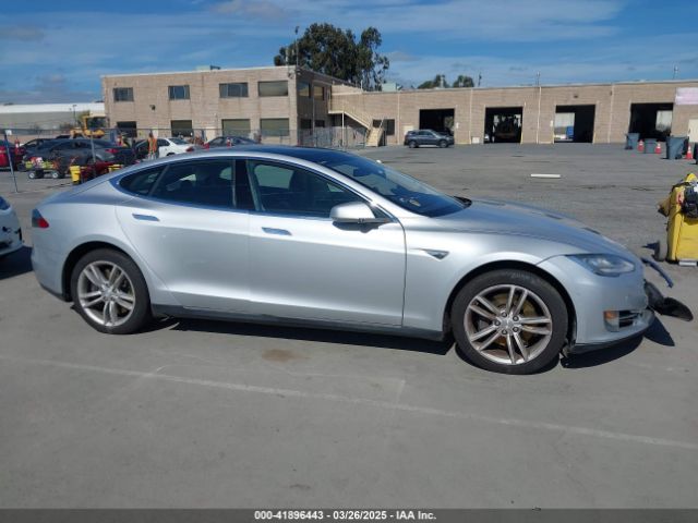 5YJSA1H17EFP43546 Tesla Model S P85