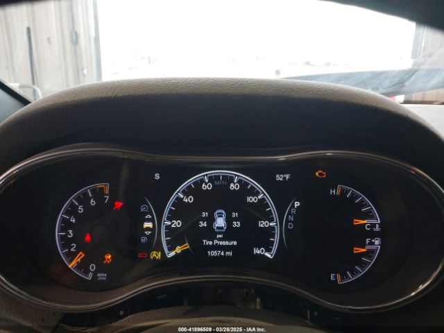 1C4RJFAG0MC689979 Jeep Grand Cherokee Laredo X 4x4