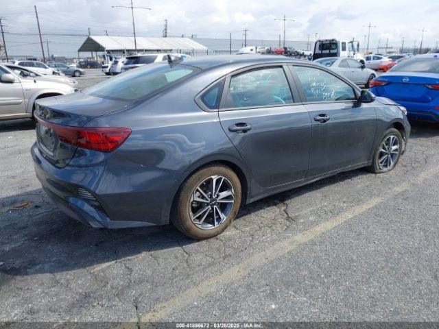 3KPF24AD7PE511252 KIA Forte Lxs