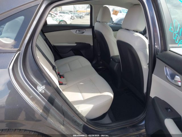 3KPF24AD7PE511252 KIA Forte Lxs