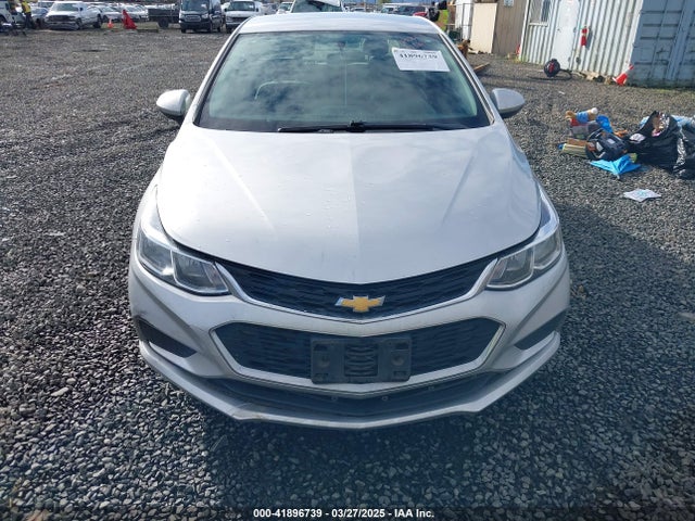 1G1BB5SMXJ7188902 Chevrolet le2 -di: direct injection, vvt: variable valve timing, gen, alum