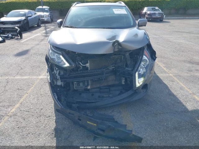 JN1BJ1CP1HW002968 Nissan Rogue Sport Sl