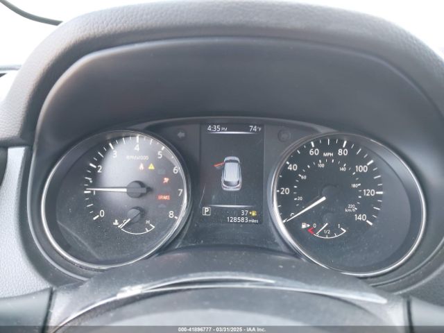 JN1BJ1CP1HW002968 Nissan Rogue Sport Sl