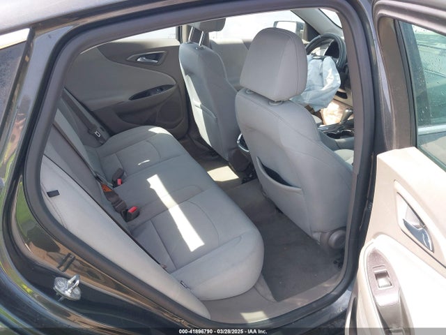 1G1ZE5ST4GF226121 Chevrolet MALIBU 1LT