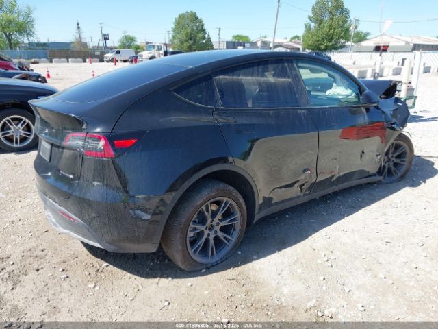 7SAYGDEE3SF229693 Tesla Model Y Long Range Dual Motor All-wheel Drive