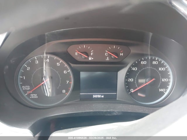 1G1ZD5ST1JF122096 Chevrolet MALIBU LT