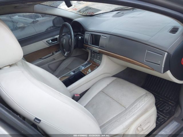 2009 JAGUAR XF SAJWA07C991R01450 Photo 4