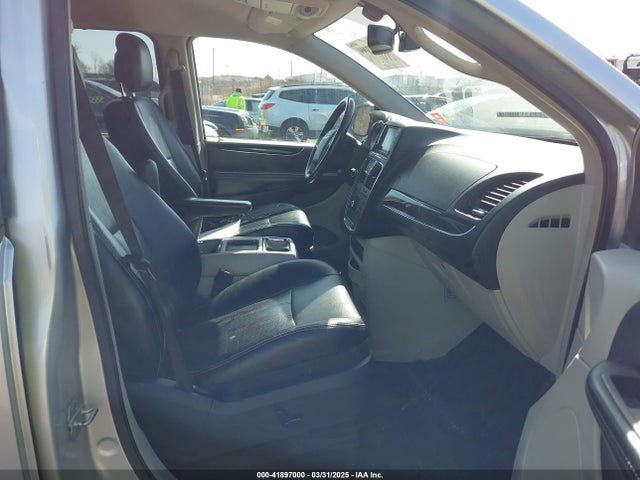 Продаж на аукціоні авто 2011 Chrysler Town & Country Touring-l, vin: 2A4RR8DG6BR682131, номер лоту: 41897000