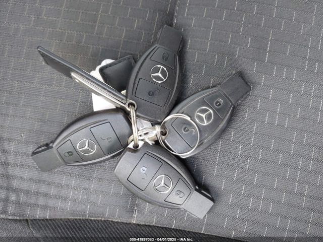 W1YV0CEY6M3860474 Mercedes-Benz Metris