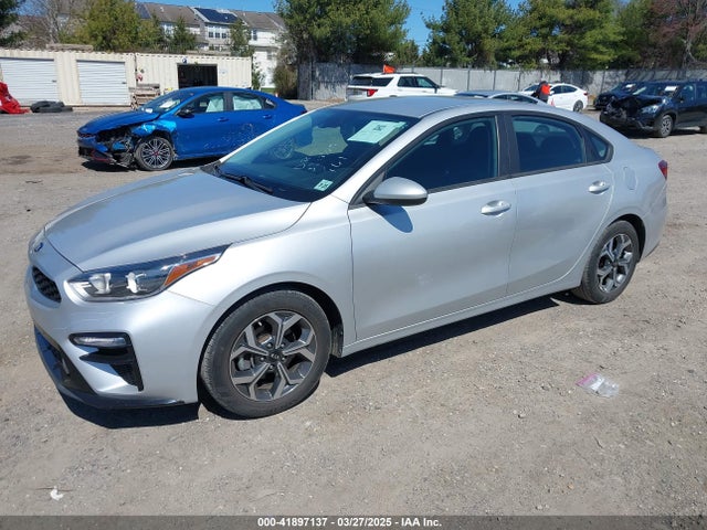 3KPF24ADXLE223235 KIA Forte Lxs