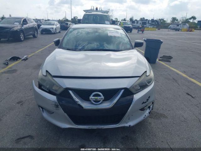 1N4AA6AP0GC433932 Nissan Maxima 3.5 S