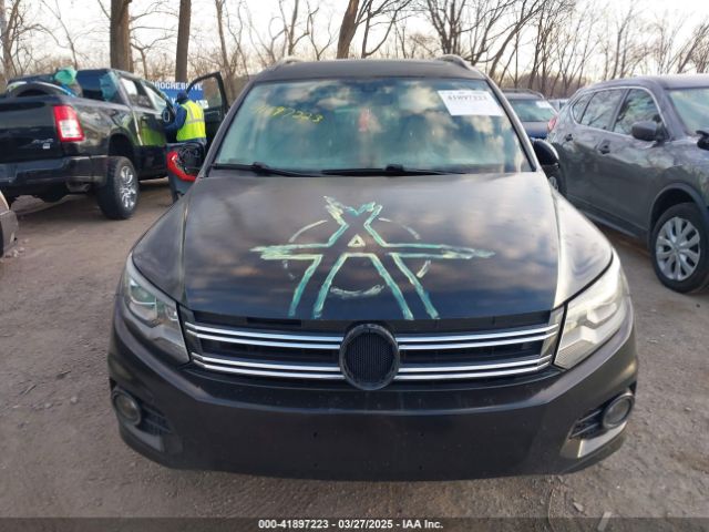 WVGUV7AX7HK020247 Volkswagen Tiguan 2.0t Sport