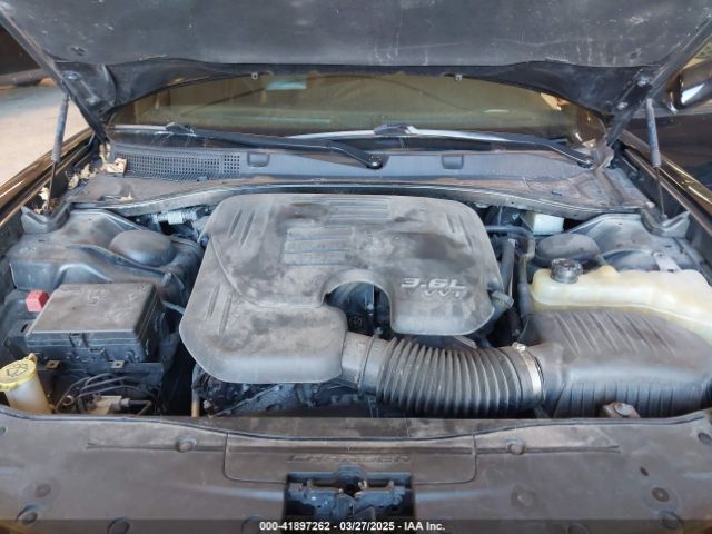 2C3CDXBG6KH709250 Dodge Charger Sxt Rwd