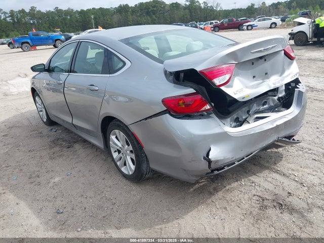 Chrysler 200 Limited 2016 1C3CCCAB0GN183682 Image 3