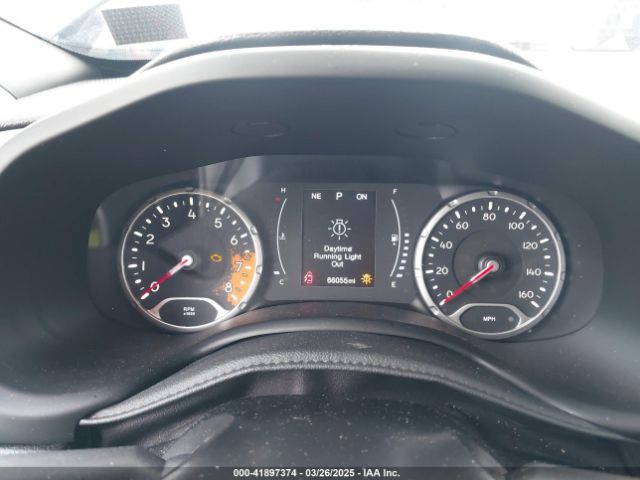 ZACCJBBB5JPH18398 Jeep Renegade Latitude 4x4