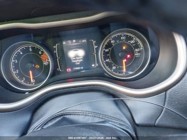 1C4PJLCB4GW126010 Jeep Cherokee Latitude