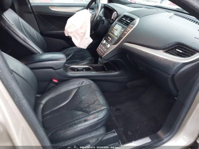 5LMCJ2C99HUL63006 Lincoln MKC SELECT