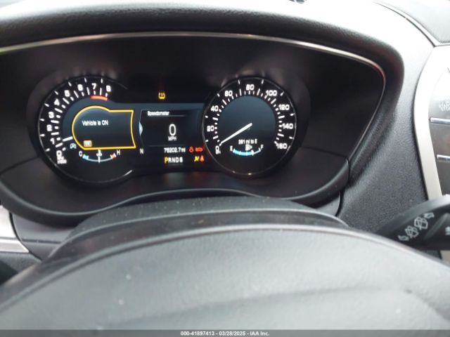 5LMCJ2C99HUL63006 Lincoln MKC SELECT