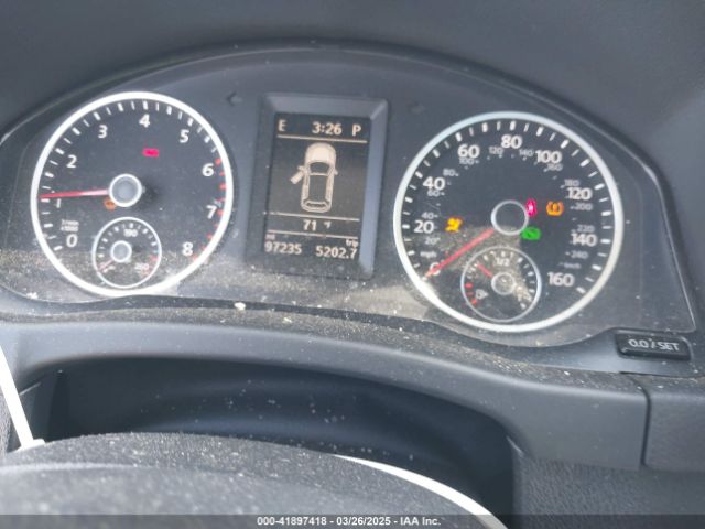 WVGAV7AX0FW544218 Volkswagen TIGUAN SE