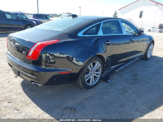 2018 JAGUAR XJ SAJWJ2GD2J8W13463 Photo 3