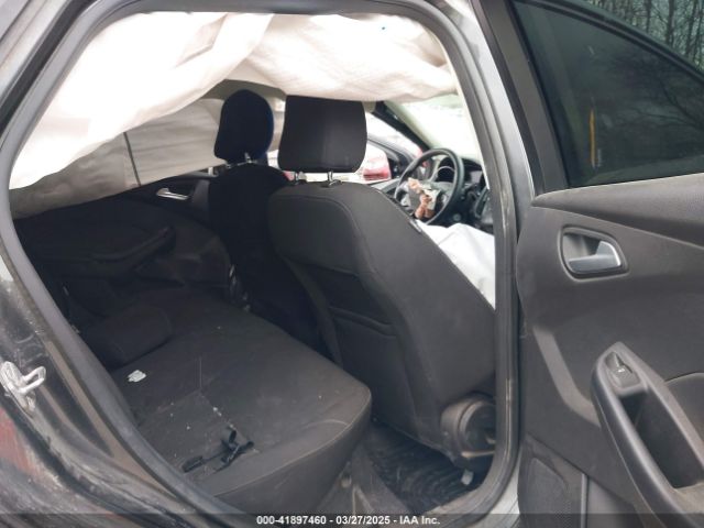 1FADP3FE9HL238432 Ford FOCUS SE