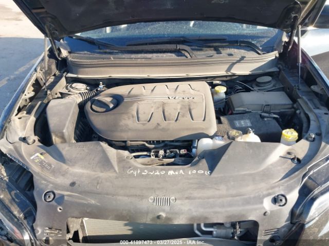 1C4PJMLX4KD305945 Jeep Cherokee Latitude Plus 4x4